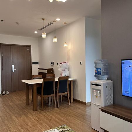 Pangsapuri 81 m² dengan 2 bilik tidur dan 2 bilik mandi peribadi di Daerah Ba Dinh Hanoi Luaran gambar