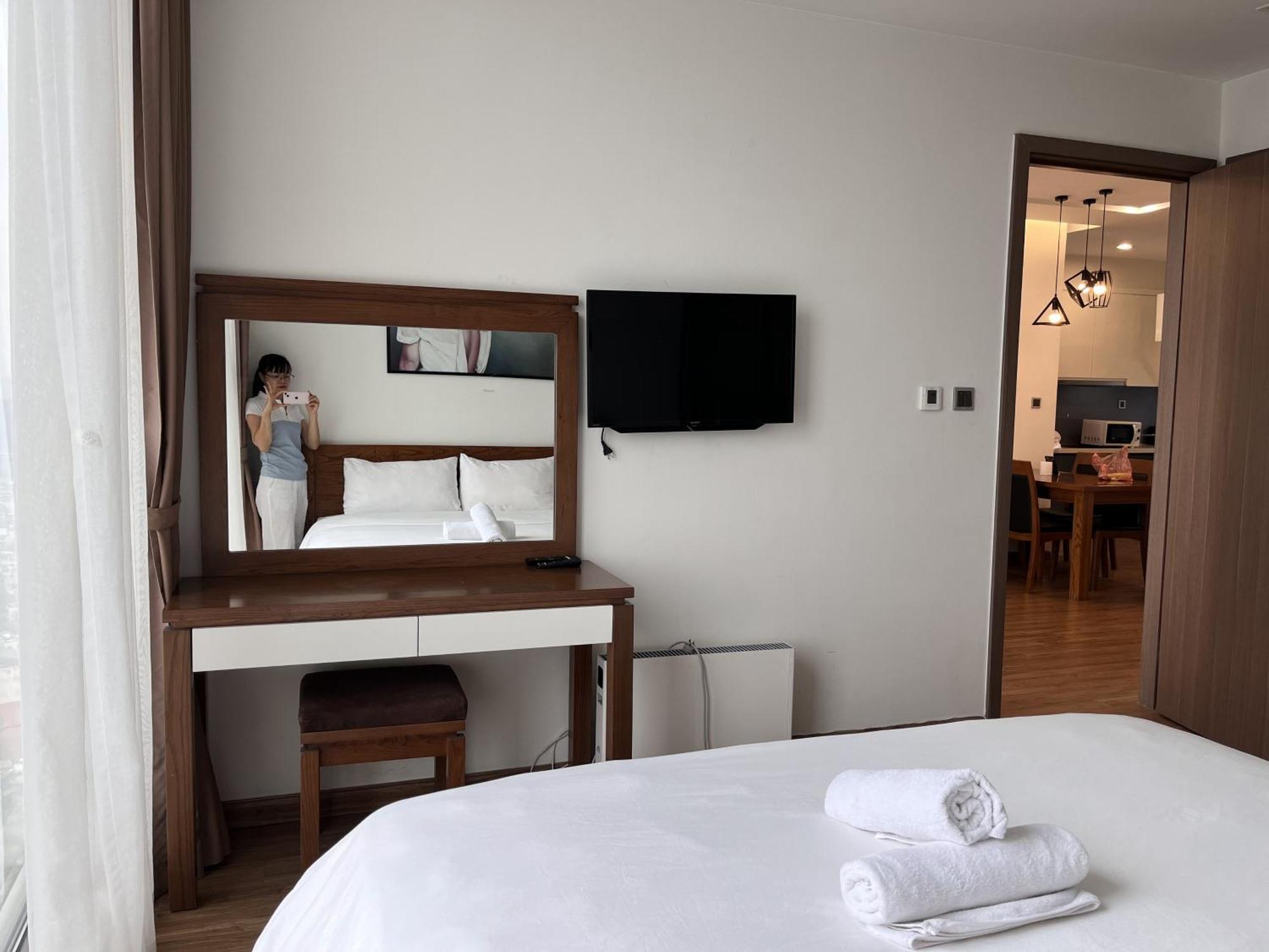 Pangsapuri 81 m² dengan 2 bilik tidur dan 2 bilik mandi peribadi di Daerah Ba Dinh Hanoi Luaran gambar