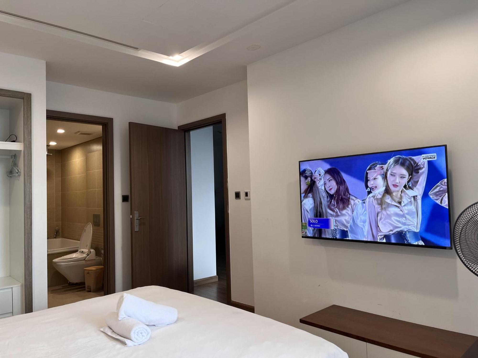 Pangsapuri 81 m² dengan 2 bilik tidur dan 2 bilik mandi peribadi di Daerah Ba Dinh Hanoi Luaran gambar